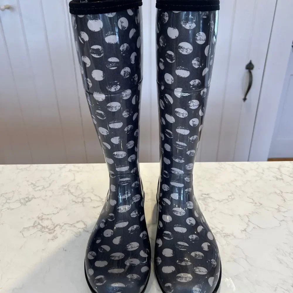 Kamik Women's Black and White Patterned Rain Boots, 7